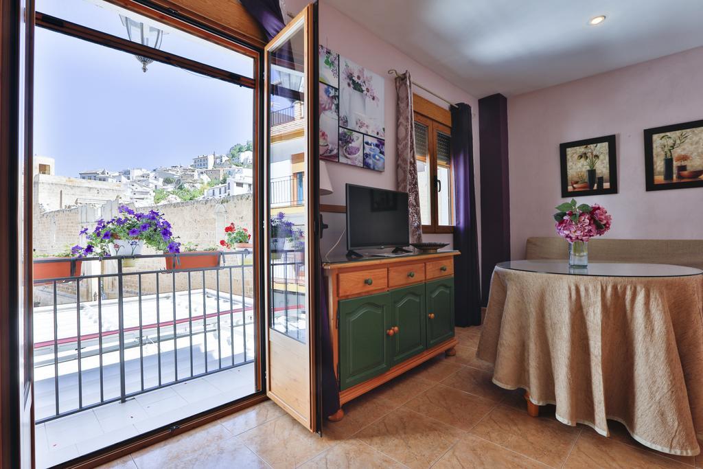 Apartamentos Castillo Касорла Екстер'єр фото